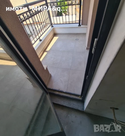 ДВУСТАЕН АПАРТАМЕНТ В ЛУКСОЗНА СГРАДА В КВ. УЧИЛИЩНИ, ГР. ХАСКОВО, снимка 6 - Апартаменти - 51053161