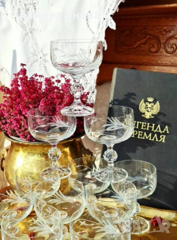 комплект от 11 бр. гравирани кристални чаши , снимка 6 - Чаши - 53173278