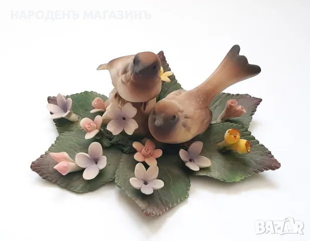 CAPODIMONTE - MADE IN ITALY - статуетка птички фигура декорация цветя маркировка, снимка 1 - Други ценни предмети - 49547501