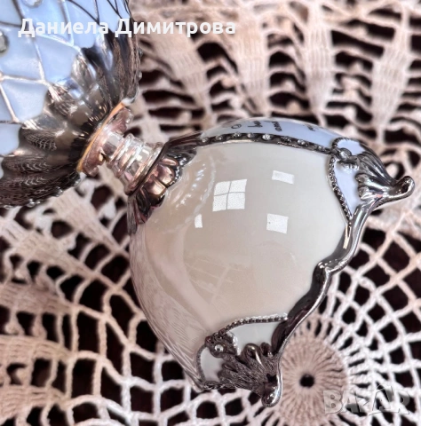 Порцеланово музикално яйце, снимка 4 - Антикварни и старинни предмети - 54288585