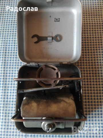 стар руски туристически примус , снимка 2 - Газови котлони - 53309824