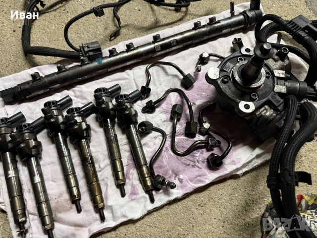 ОТЛИЧЕН Комплект Дюзи/Рейл/ Помпа/Маркучи/Трьбички за -BMW 3.0d/258hp-, снимка 3 - Части - 53843007