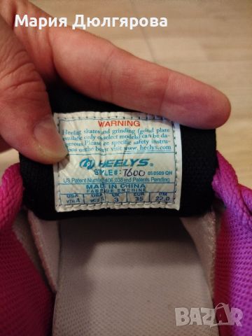 Обувки с колелца за момиче Heelys, 35 номер, снимка 3 - Детски маратонки - 45874698