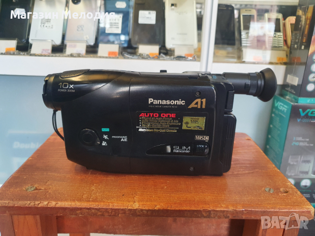 Видеокамера Panasonic NV-A1EN Пълен комплект. Със всички принадлежности които са снимани., снимка 4 - Камери - 44972921