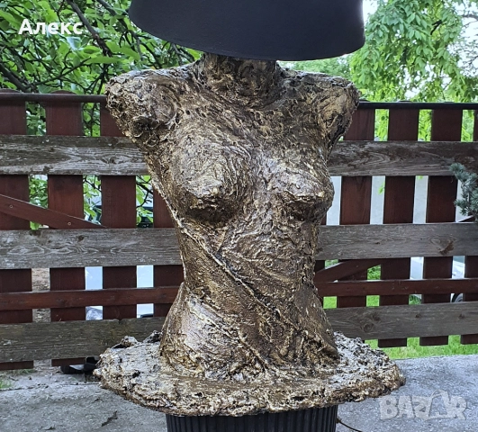 Намаление! Авторска скулптура, Голо женско тяло–лампа, над 10кг