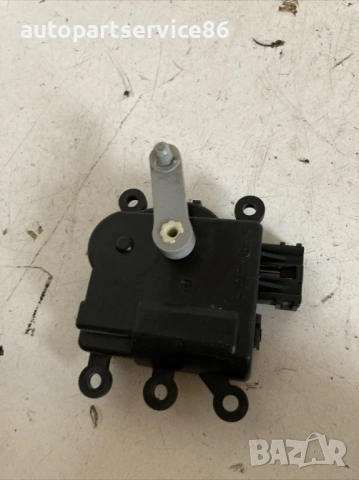 Мотор на клапата на парното за Mazda 6 2.0D Estate (2009) 8808G, снимка 2 - Части - 53709365