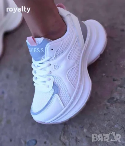 Guess дамски сникърси, снимка 4 - Маратонки - 49691738