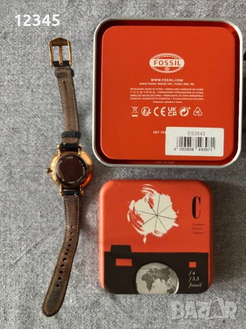 Продавам ръчен часовник Fossil Jacqueline ES3843, снимка 2 - Дамски - 53924866