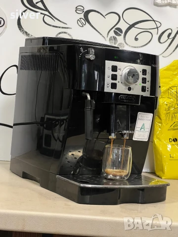 Кафемашина кафе автомат delonghı magnifica S с гаранция, снимка 1