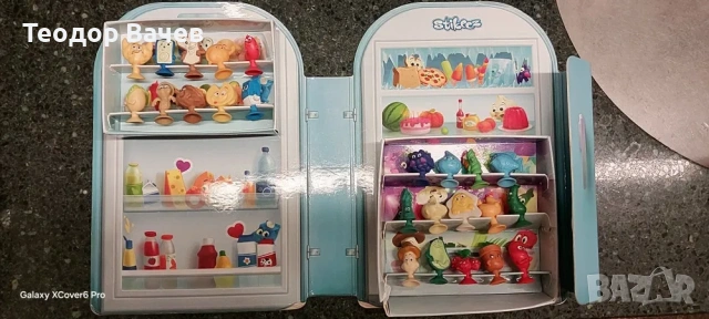 Продават се колекции Stikeez + подарък изненада, снимка 3 - Фигурки - 53105406