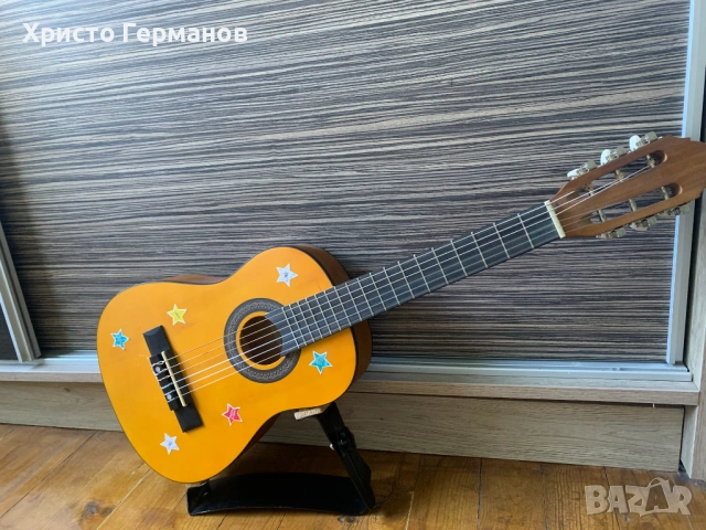 Детска китара Stagg 1/2