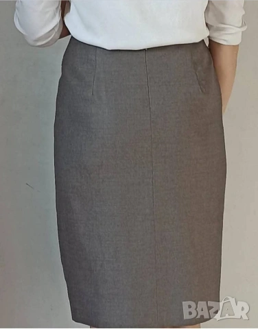 Дамска пола Max Mara, снимка 2 - Поли - 53761706