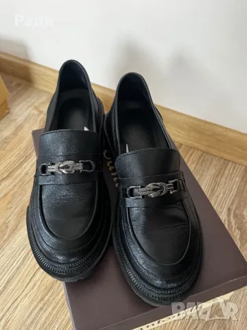 Лоуфъри Santonelli 38 номер неразличими от нови, снимка 2 - Дамски елегантни обувки - 49716558