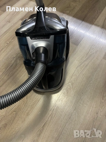 Rowenta много висок клас прахосмукачка, снимка 7 - Прахосмукачки - 53438625