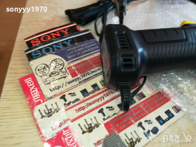 ПИСТОЛЕТ КОМПРЕСОР ЗА ПОМПАНЕ НА ГУМИ 12V С LED ПОДСВЕТКА 1902251553, снимка 14 - Аксесоари и консумативи - 49195873