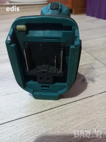 Makita dga 452 ъглошлайф, снимка 5 - Отвертки - 54198427