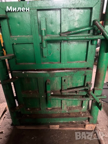 Преса за отпадъци - хартия/найлон/текстил/pet бутилки, снимка 4 - Други машини и части - 53607995