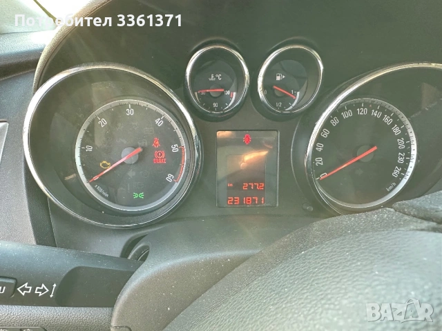 Opel Astra J, снимка 10 - Автомобили и джипове - 53784923