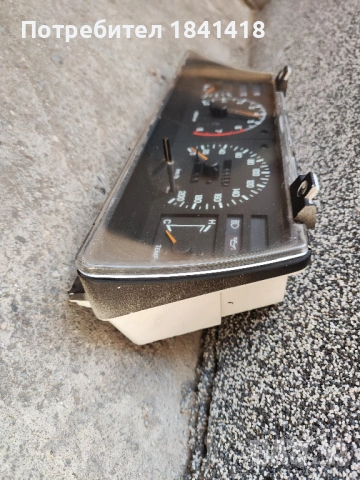 Огледала и километраж Нисан Съни 86-91г., снимка 15 - Части - 53811939