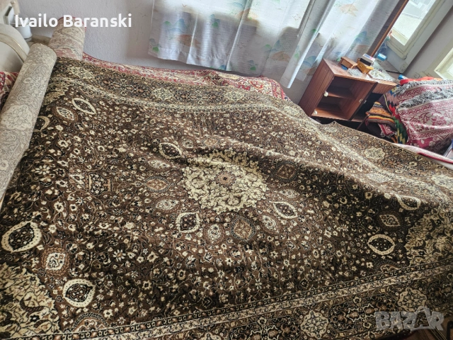 Персийски килими нови, снимка 6 - Килими - 54048961