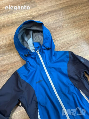 Висок клас дамско Hard Shell яке Bergans of Norway Letto V2 3L Dermizax Waterproof 20.000мм Jacket ,, снимка 6 - Якета - 54278957