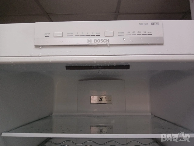Иноксов комбиниран хладилник с фризер Бош Bosch Total No Frost A+++ 2 години гаранция!, снимка 8 - Хладилници - 53689829
