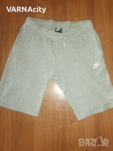Nike Air size M , снимка 1 - Къси панталони - 45306432