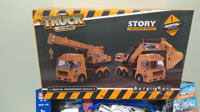 Камион с багер, снимка 3 - Коли, камиони, мотори, писти - 52630201