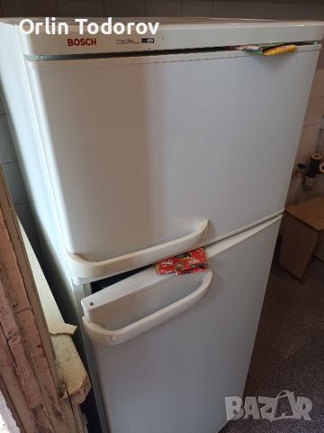 Продавам хладилник с отделна камера BOSH, снимка 1 - Хладилници - 45825263