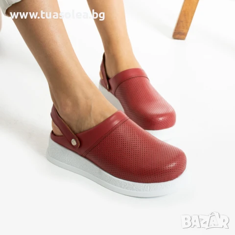 Професионално червено работно сабо с каишка | Марка Tuasolea, снимка 1