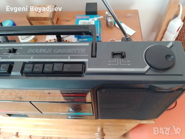 Двукасетъчен радиокасетофон HITACHI, снимка 3 - Радиокасетофони, транзистори - 52937611