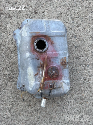 Резервоар за Сузуки Самурай 1.3 моно инжекция