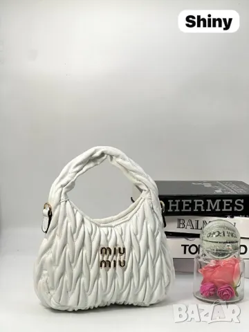 чанти Miu Miu , снимка 7 - Чанти - 49550950