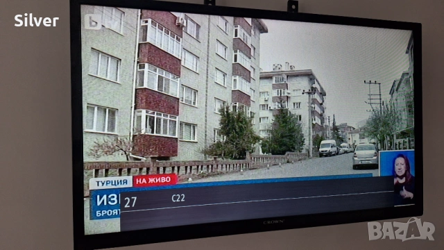 Телевизор CROWN 32 инча, снимка 2 - Телевизори - 54229793