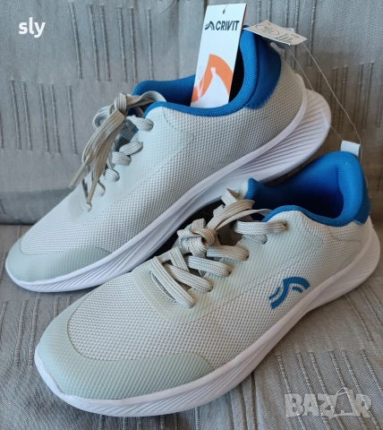 Чисто нови маратонки номер 43,5 