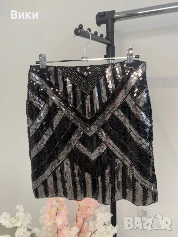 Пола с паети и маниста в размер М, снимка 2 - Поли - 50739032