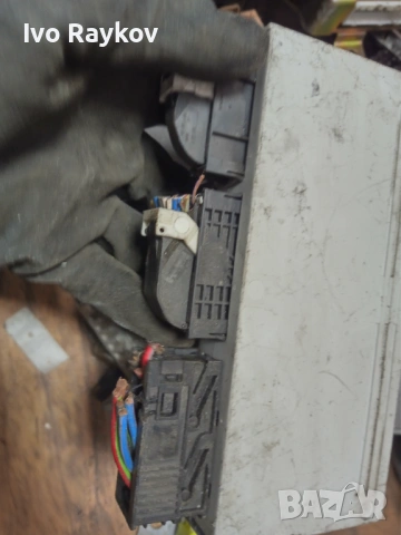 Комфорт модул за BMW 3 E46, convenience module 6135 83855439, снимка 4 - Части - 47074387