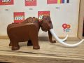 Lego mammoth01 Woolly Mammoth от сет 60195 Вълнест мамут с бели бивни Arctic Mobile Exploration Base