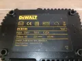 DeWALT DCB105 зарядно устройство 10.8 - 18V, снимка 4