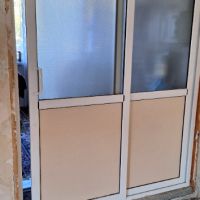 алуминиева плъзгаща врата , снимка 1 - Входни врати - 45579891