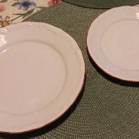 български порцеланови чинии с бароков релеф , снимка 6 - Чинии - 45270535