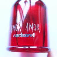 Оригинален Cacharel Amor Amor EDT 50mlза Жени, снимка 7 - Дамски парфюми - 45860500