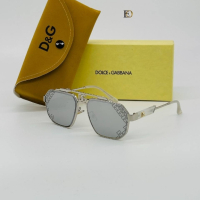 висококачествени очила с калъф , снимка 13 - Слънчеви и диоптрични очила - 44940453