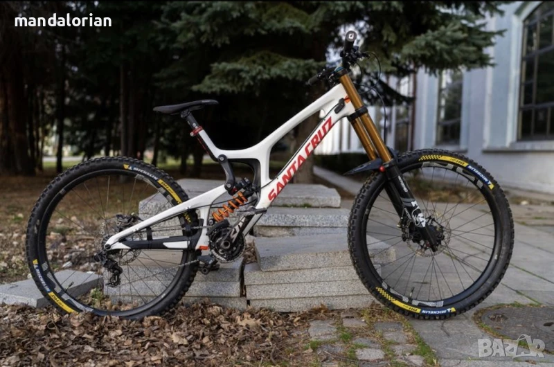 Santa Cruz V10 CC 2018 XL гуми 27.5", снимка 1