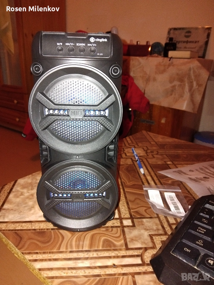 Чисто нова Bluetooth тонколонка безжична с лед светлини, снимка 1