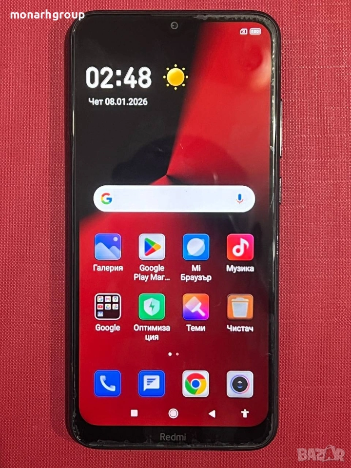 Телефон Redmi 8 /32gb/3gbRAM/ (минимални забележки по крайните части на дисплея), снимка 1