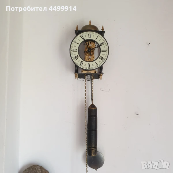 Стенен часовник Hermle,задвижван от тежести, ковано желязо, снимка 1