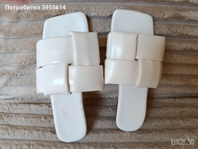 Продавам чисто нови дамски чехли , снимка 1