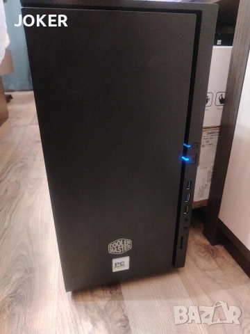 Продавам компютър 
