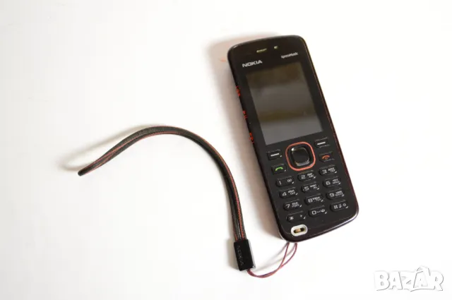 NOKIA 5220 ретро телефон с копчета, снимка 1 - Nokia - 49235208